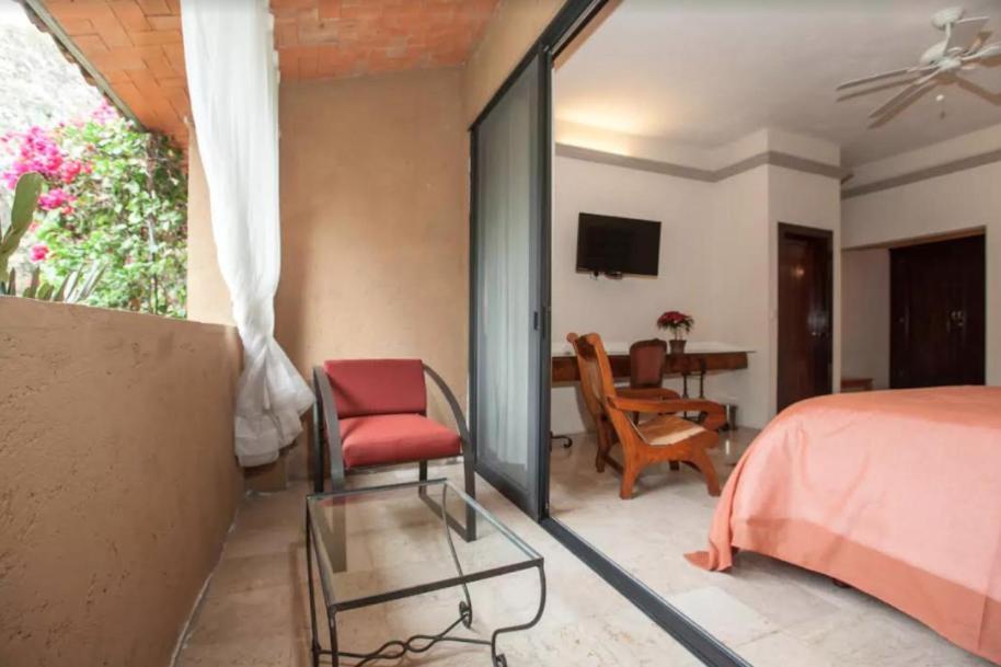 Orchidelirium Casa Hotel & Salud Estetica เควนาวากา ภายนอก รูปภาพ
